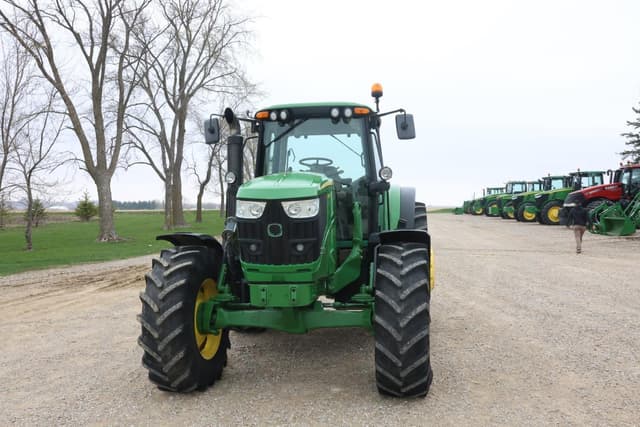 Image of John Deere 6140M equipment image 2