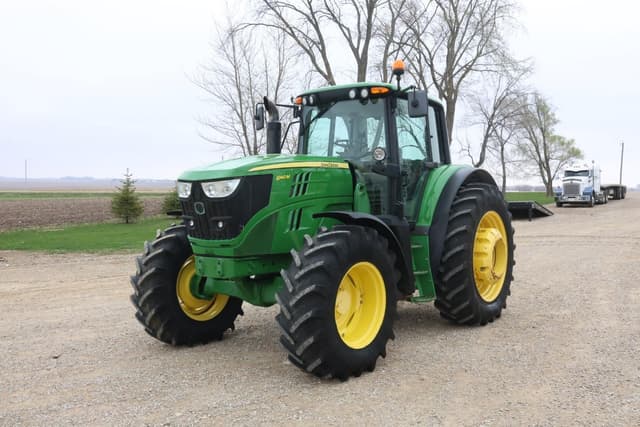 Image of John Deere 6140M equipment image 1
