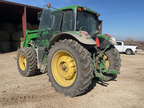 Image of John Deere 6140M equipment image 3