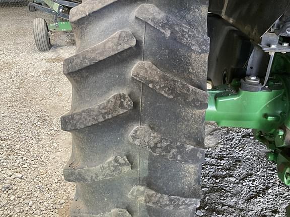 Image of John Deere 6140R equipment image 2