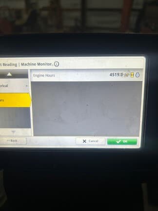 Image of John Deere 6145R equipment image 4