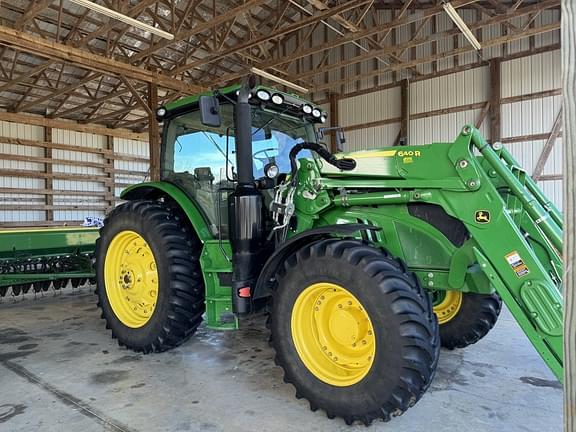 Image of John Deere 6145R equipment image 3