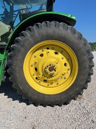 Image of John Deere 6145R equipment image 3