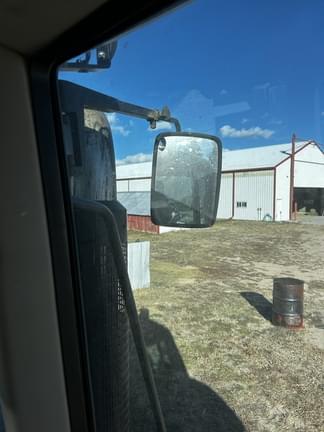 Image of John Deere 6150M equipment image 4