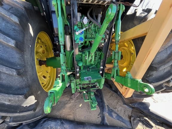 Image of John Deere 6150M equipment image 3