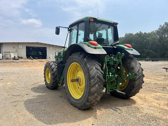 Image of John Deere 6150M equipment image 2