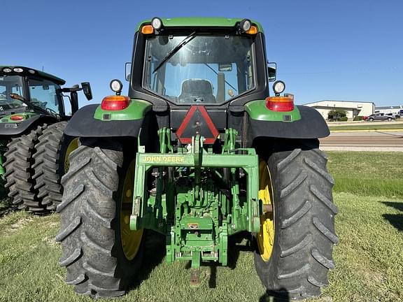 Image of John Deere 6150M equipment image 4