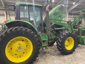 2015 John Deere 6150M Image