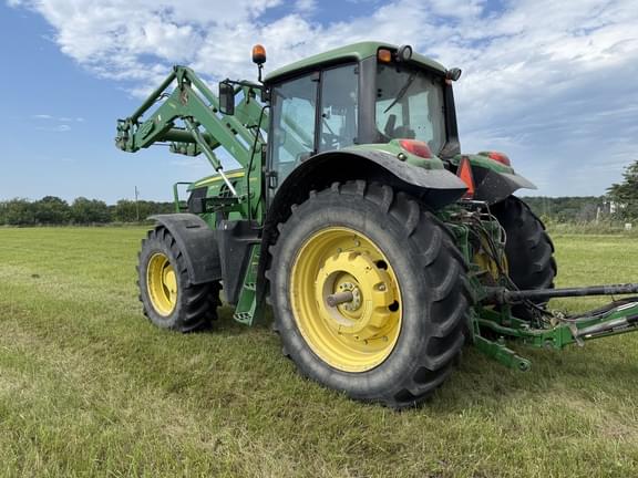 Image of John Deere 6150M equipment image 4