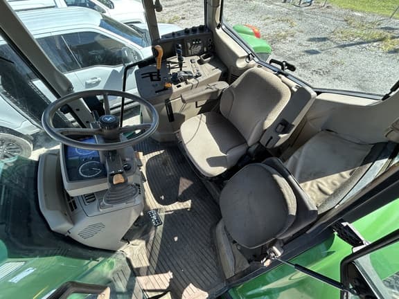 Image of John Deere 6150M equipment image 2