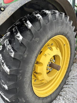 Image of John Deere 6150R equipment image 4