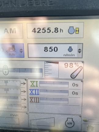 Image of John Deere 6150R equipment image 1