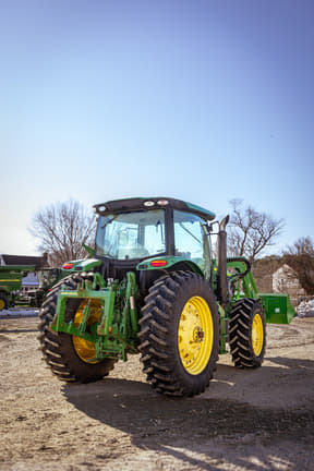 Image of John Deere 6150R equipment image 3