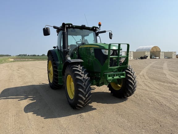 2015 John Deere 6150R Equipment Image0