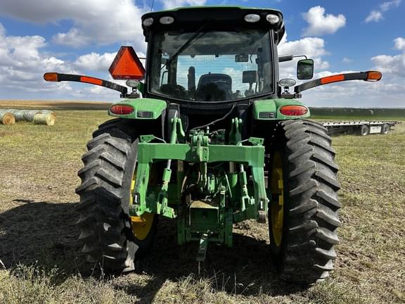 Image of John Deere 6150R equipment image 4