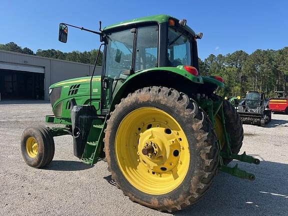 Image of John Deere 6155M equipment image 4