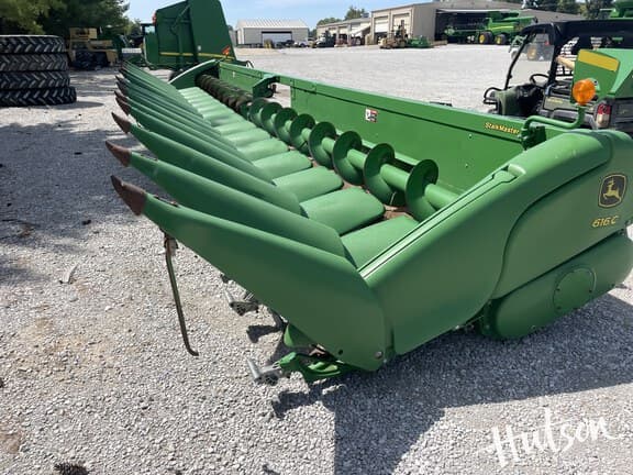 Image of John Deere 616C equipment image 1