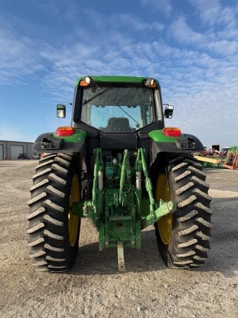 Image of John Deere 6175M equipment image 3