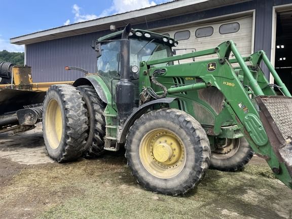2015 John Deere 6175R Equipment Image0