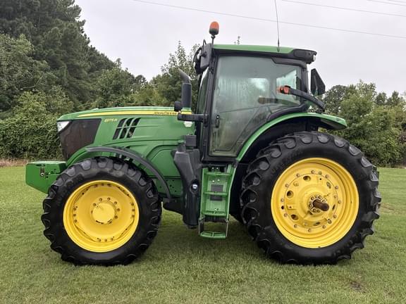 Image of John Deere 6175R equipment image 2
