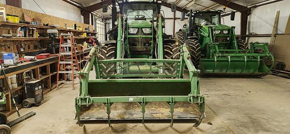 Image of John Deere 6175R Primary image