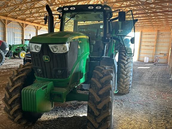 Image of John Deere 6175R equipment image 2