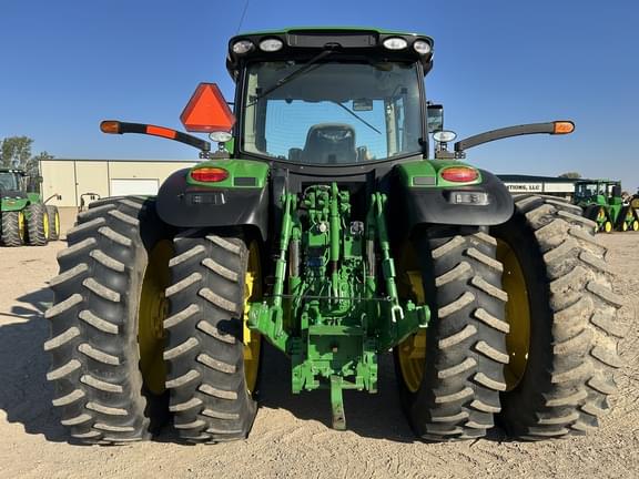 Image of John Deere 6175R equipment image 3