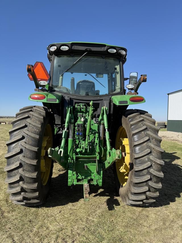 Image of John Deere 6175R equipment image 3