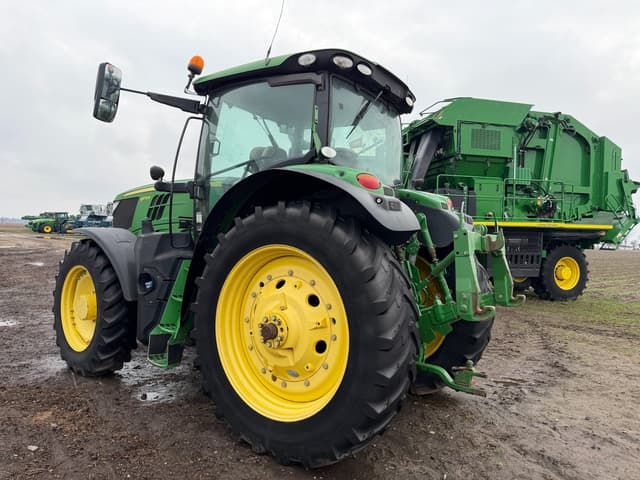 Image of John Deere 6175R equipment image 3