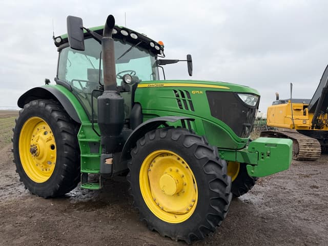 Image of John Deere 6175R equipment image 1