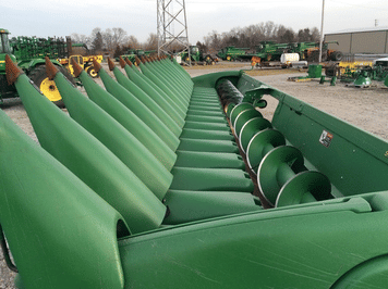 Main image John Deere 618C