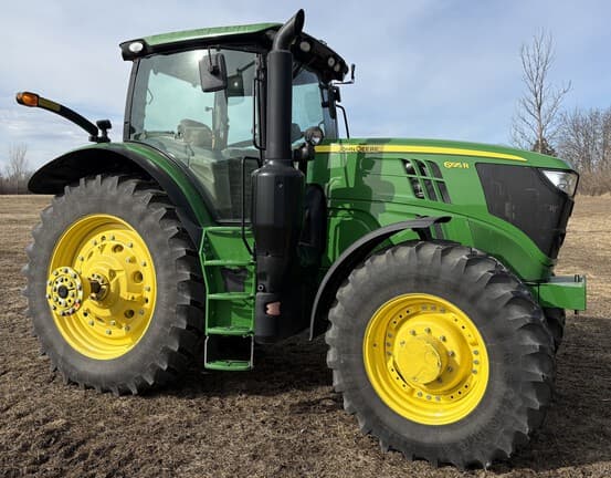 Image of John Deere 6195R Image 0