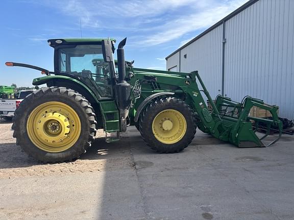 Image of John Deere 6195R equipment image 1