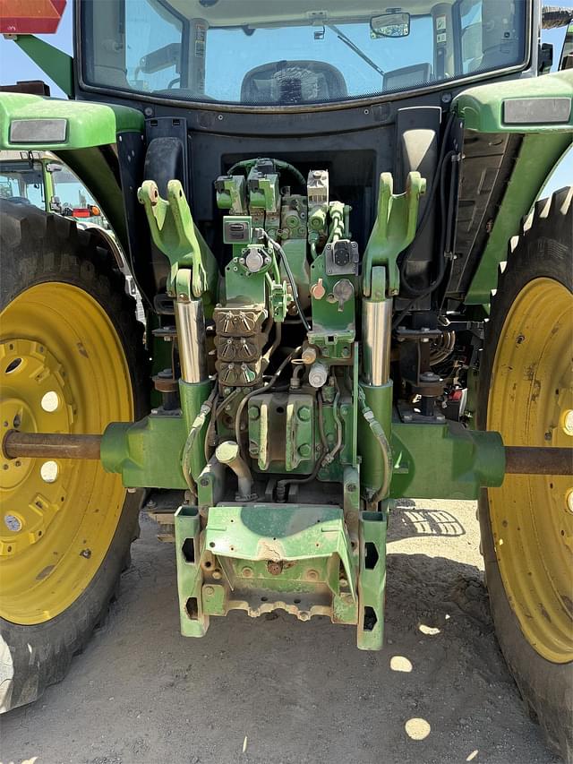 Image of John Deere 6195R equipment image 4