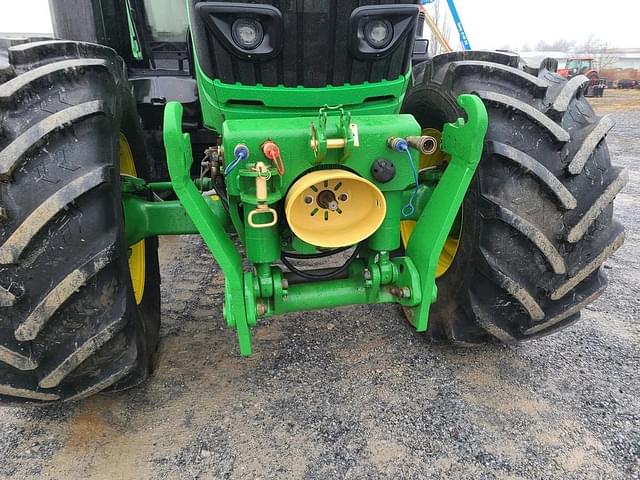 Image of John Deere 6195R equipment image 2