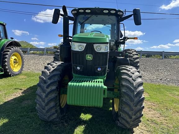 Image of John Deere 6215R equipment image 1