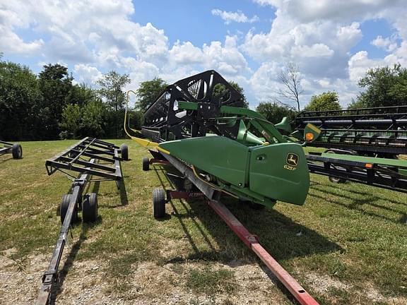 Image of John Deere 625F equipment image 1