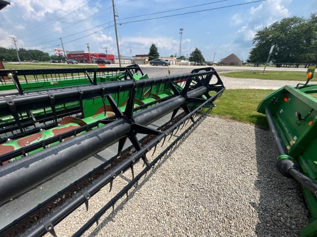 Image of John Deere 625F equipment image 2