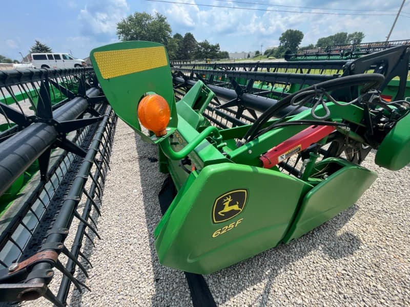 Image of John Deere 625F Primary image