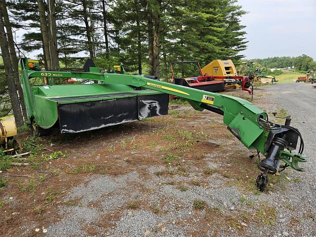 Image of John Deere 630 equipment image 4