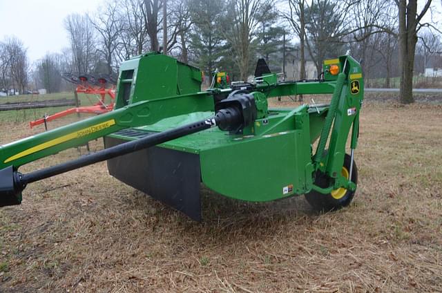 Image of John Deere 630 equipment image 2
