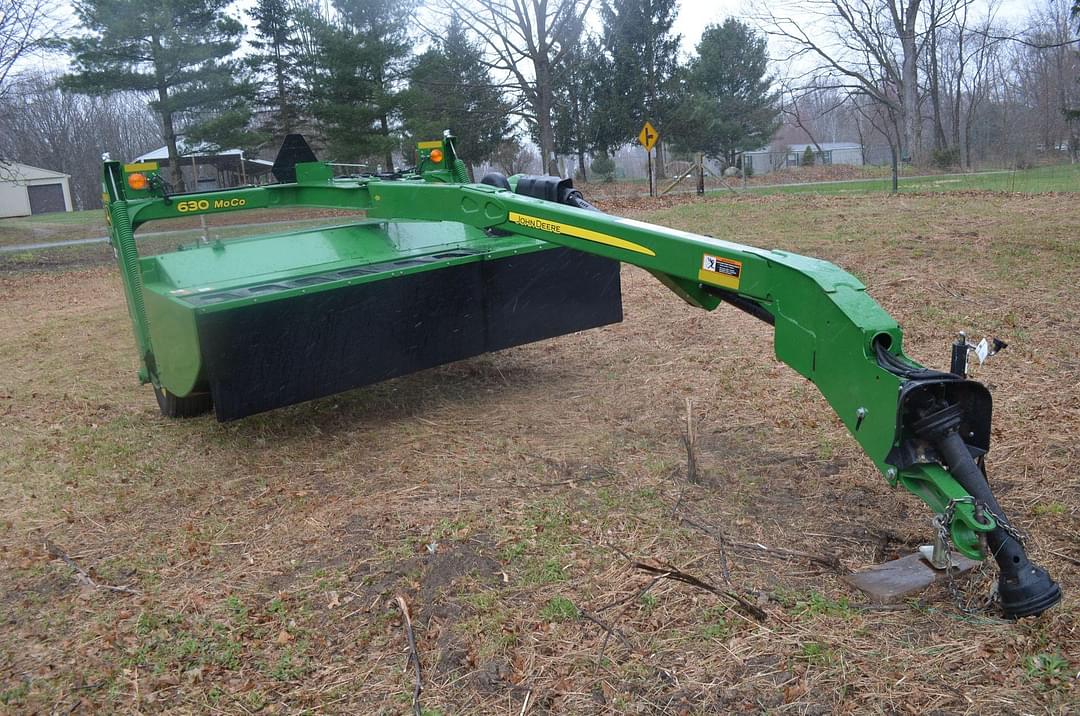 Image of John Deere 630 Primary image
