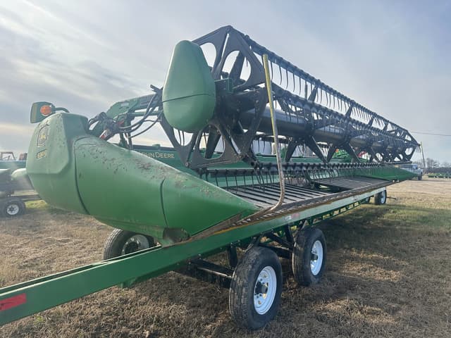 Image of John Deere 630D equipment image 2