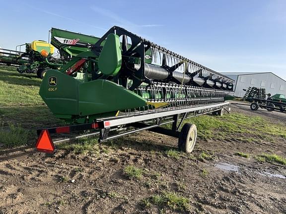 Image of John Deere 630F equipment image 1