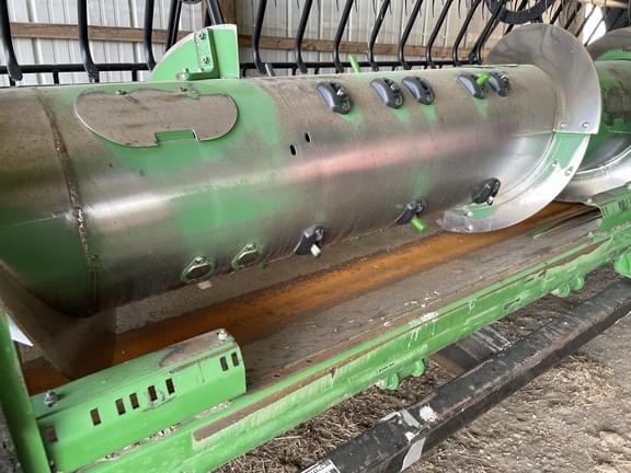 Image of John Deere 630F equipment image 3