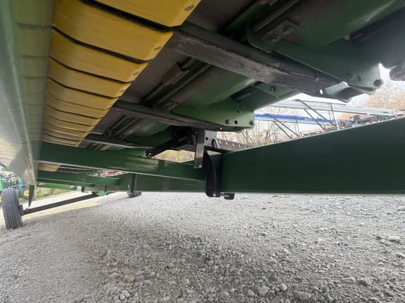 Image of John Deere 630F equipment image 3