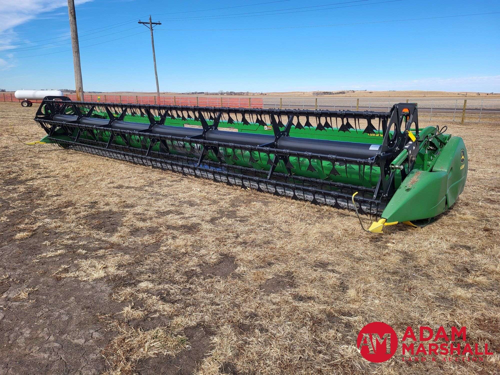 2015 John Deere 630F Equipment Image0