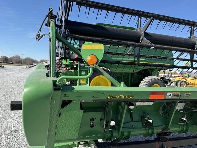 Image of John Deere 630FD equipment image 4