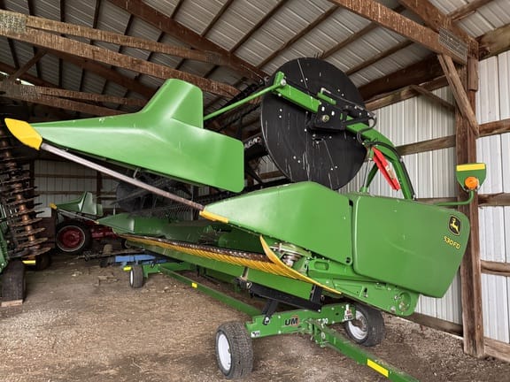 2015 John Deere 630FD Equipment Image0
