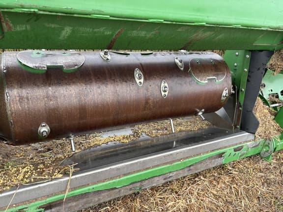 Image of John Deere 630FD equipment image 2